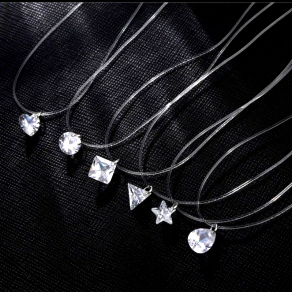 Transparent star necklace